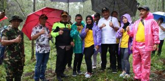 Polres Karanganyar dan Semua Elemen Bergerak Merawat Gunung Lawu