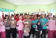 Cegah Covid-19, Polres Karanganyar Dan Bhayangkari Sediakan Hand Sanitizer