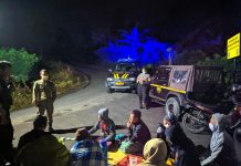 Cegah Covid 19, Personil Polsek Ngargoyoso Sampaikan Himbauan Kepada Masyarakat