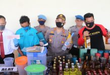 Sat Reskrim Polres Karanganyar Berhasil ungkap Pembuat Miras Palsu Berbagai Merk
