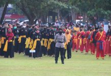 Polres Karanganyar Bersama Seluruh Pendekar Lembah Lawu Laksanakan Apel dan Baksos