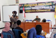 Dukungan Polres Karanganyar Terhadap Program TMMD IPTU Nawang Berikan Sosialisasi