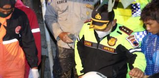 Kapolres Karanganyar Turun Langsung ke Lokasi Longsor di Sejumlah Titik di Karanganyar