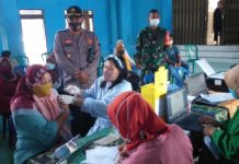 Polsek Kebakramat Laksanakan Giat Vaksinasi