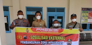 Polsek Jatipuro Sosialisasikan Zona Integritas kepada Guru SD