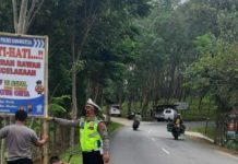 Laka Lantas Meningkat, Polres Karanganyar Pasang Himbauan