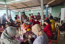 Banyaknya Antusias Masyarakat , Polsek Jumapolo Pastikan Kegiatan Vaksinasi Berjalan Dengan Lancar