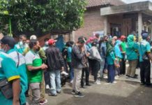 Kawal Pemberangkatan Aksi Serikat Buruh, Polsek Jaten Berikan Imbauan