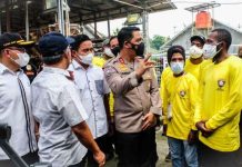 Warga Asli Papua Berguru Manajemen Ternak Ayam di Kabupaten Karanganyar