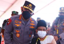Tinjau Vaksinasi di Aceh, Kapolri Minta Forkopimda Lakukan Upaya Maksimal Cegah Peningkatan Positivity Rate