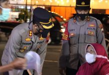 Permudah Masyarakat Akses Vaksin, Polres Karanganyar Gelar Vaksinasi Malam Hari Di Alun-Alun Karanganyar