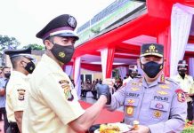 Pimpin Upacara peringatan Hari Ulang Tahun (HUT) ke-41 Satpam, Kapolri: Profesi Satpam Mulia, Sangat Penting Membantu Tugas Kepolisian