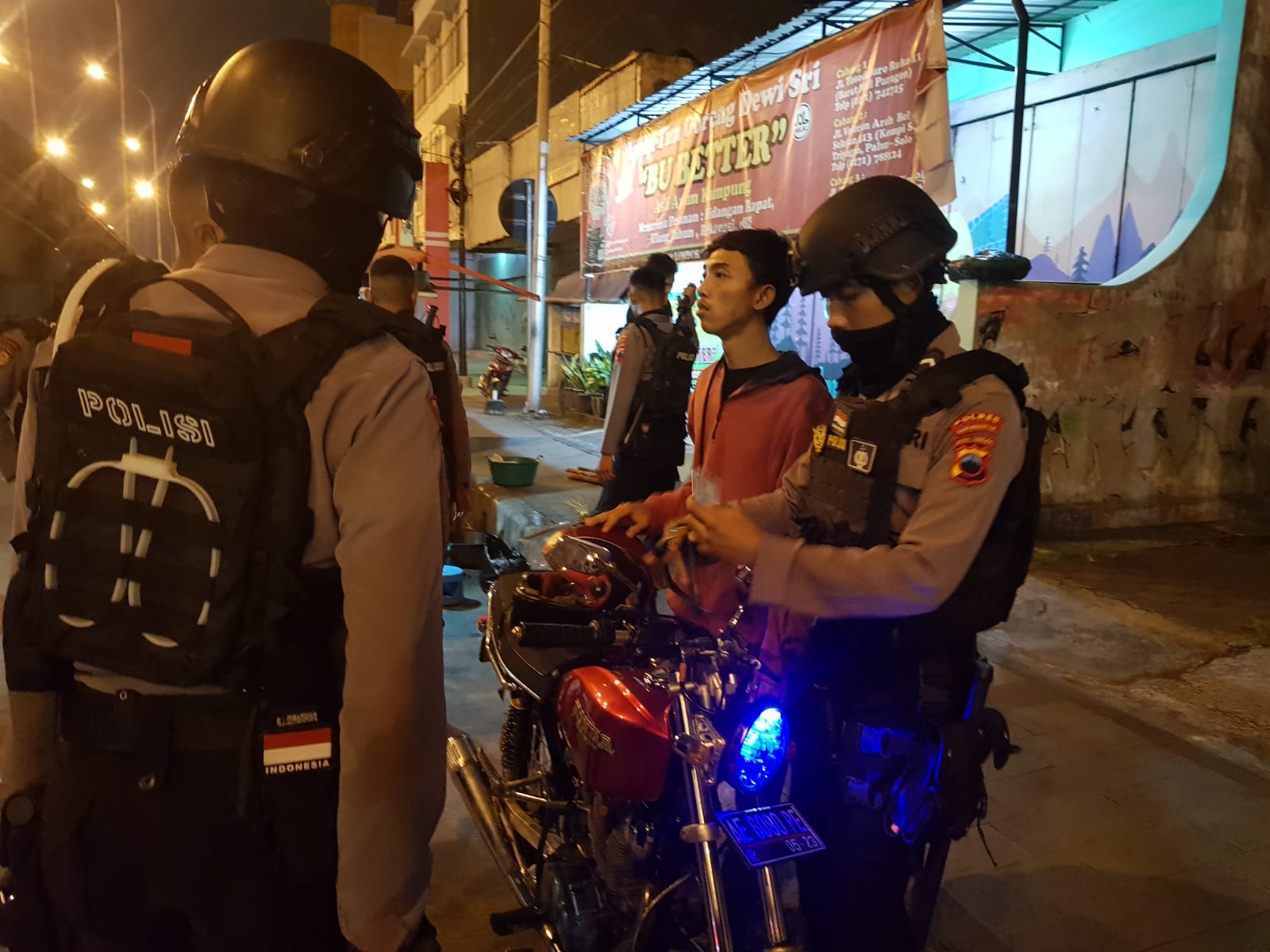 WhatsApp Image 2022-04-18 at 09.48.34