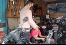 Door to door, Aipda Nawikan Sosialisasikan Penggunaan Knalpot Standart