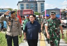 Pernikahan Kaesang – Erina Ajak 400 Penarik Becak dan 35 Penarik Andong Angkut Para Tamu
