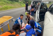 Kapolres Bantu Evakuasi Laka Lantas di Tol Karanganyar