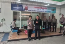 Personil Polres Karanganyar, Ikuti Donor Darah dalam Rangka HUT PT.BPR Bank Daerah Karanganyar ke-54