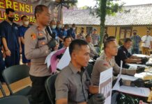 Polres Sragen Ringkus 2 Tersangka Pengedar Uang Dollar Palsu Setara Rp 1.3 Milliar