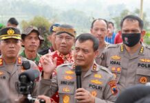 Kapolda Jateng Turun Ke Lapangan Tanggapi Langsung Keluhan Warga Terdampak Erupsi