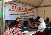 Polwan Polres Karanganyar Gelar Bakti Kesehatan di Halaman Terminal Pasar Jungke