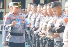 Sikap Dan Performa yang Baik Adalah Wujud Anggota Polisi Yang Profesional Dan Siap Memberikan Pelayanan Terbaik Untuk Masyarakat