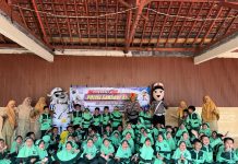 Sat Binmas Polres Karanganyar Edukasi Keamanan Berlalulintas Sejak Usia Dini