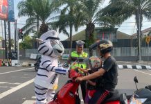 Masyarakat Pengguna Jalan Lawu, Jadi Sasaran Sosialisasi Operasi Zebra