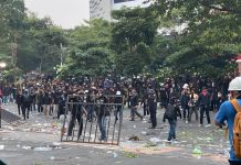 Lindungi Buruh dari Aksi Anarkis, Polisi Bubarkan Kelompok Anarko Yang Ganggu Aksi Damai Mayday