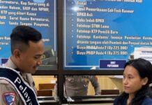 Satlantas Polres Karanganyar Melaksanakan Kegiatan ‘Polantas Menyapa’ di Unit Pelayanan BPKB