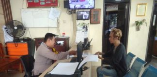 POLSEK COLOMADU TERIMA LAPORAN KEHILANGAN IJAZAH, PELAYANAN DILAKSANAKAN DENGAN CEPAT DAN HUMANIS