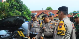 Polres Karanganyar Gelar Apel Operasi Zebra Candi 2025, Siap Wujudkan Budaya Tertib Berlalu Lintas