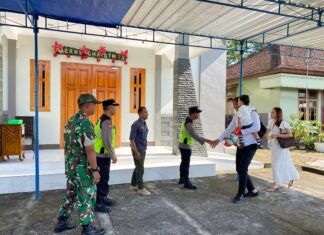 Sterilisasi hingga Akhir Ibadah, Polres Karanganyar Kawal Ketat Perayaan Natal 2025