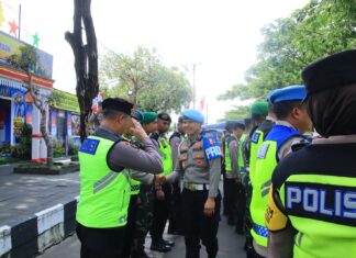 Tim Divpropam Mabes Polri Laksanakan Ops Gaktiplin di Pos Terpadu Operasi Lilin 2025 Polres Karanganyar