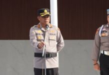 Kapolres Karanganyar Pimpin Apel Pagi Jam Pimpinan Perdana, Tegaskan Kebersamaan dan Kesiapan Jajaran