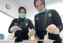 Polres Karanganyar Pastikan Keamanan Menu Santap di SPPG YKB Lewat Pemeriksaan Food Safety Pagi Hari