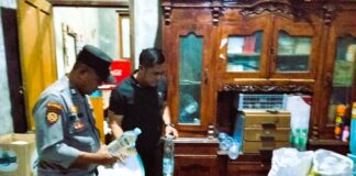 Sambut Ramadan, Polsek Kebakkramat Tindak Penjual Miras Secara Humanis