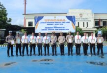 Dedikasi Berbuah Apresiasi, Polres Karanganyar Gelar Upacara Kenaikan Pangkat dan Ganjar Personel Berprestasi